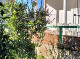 Villa Eusepia, di fronte alla spiaggia di Tirrenia