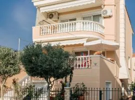 Meli-Anas House