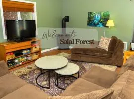 Salal Forest - 2 bedroom cabin in the forest