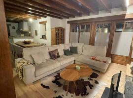 Apartamento Duplex en Arties, hotel v destinaci Arties