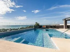 Luxury 1BR Condo Prime Location