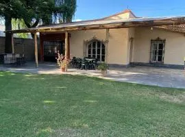 Dina Casa de huespedes