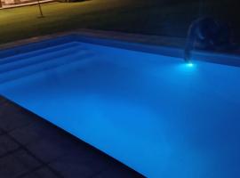 Cabaña Tras las Sierras, Hotel in Zonda