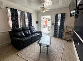 Business Suite 1A