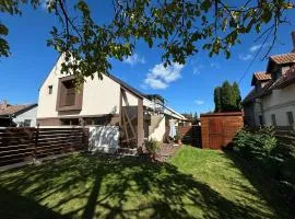 Lime Apartment Zamardi