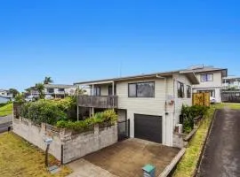 Beach Close - Ohope Beach Holiday Home