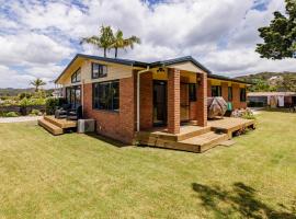 Rangimarie - Paihia Holiday Home, hotel i Paihia