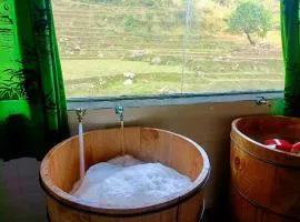 Homestay Núi Đá Tả Phìn