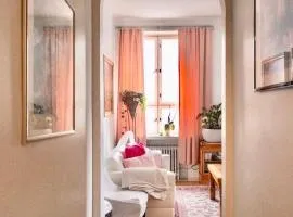 3 Lovely rooms in Helsinki center.