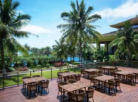 Sheraton Shenzhou Peninsula Resort, hotel in Wanning