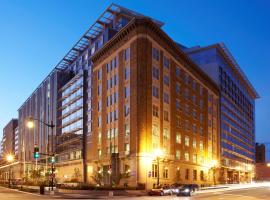 Marriott Marquis Washington, DC, kh&aacute;ch sạn Marriott ở Washington