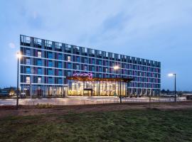 Moxy Poznań Airport，波茲南-拉威卡機場 - POZ附近的飯店