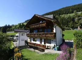 Apartment in Mayrhofen with a balcony