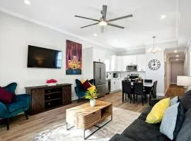 Brand New 5BR, Outdoor Seating, Parking