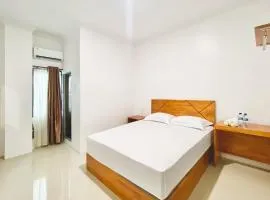 Urbanview Hotel Pelita Inn Medan