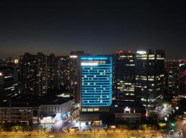 Renaissance Shanghai Putuo Hotel, Hotel in Shanghai