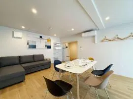 Celine Kanayama - Vibrant 1BR Downtown Shopping & Dining Nearby 11