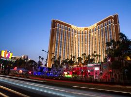 Treasure Island - TI Las Vegas Hotel & Casino, a Radisson Hotel، فندق بالقرب من ساندز إكسبو، لاس فيغاس