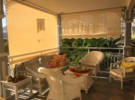 APPARTEMENT STANDING AVEC PISCINE