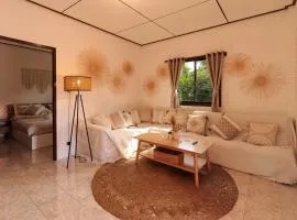 Amsterdam House - Hin Kong - 2BR - 4K TV - AC