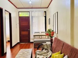 Audi's Home - Close to Airport, SM, Accessible!