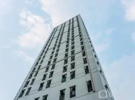 Warm and Cozy Studio Apartment Margonda Residence 5 near Campus By Travelio