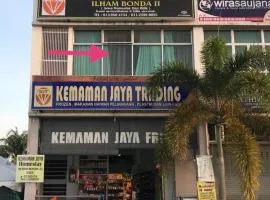 Ilham Bonda Homestay II LELAKI SAHAJA