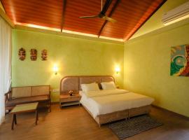 Tiki Farms, hotel in Karjat