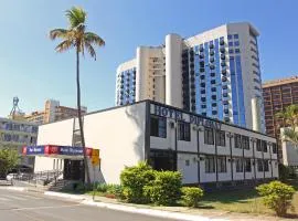 Hotel Diplomat by Bsb Inn