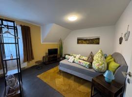 Ada&Cris Apartament, hotel com estacionamento em Klotten