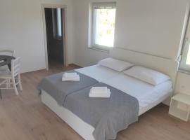 Studio Apartma KIMI, alojamento com cozinha em Nova Gorica