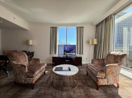 Luxury Residence at Taj Cape Town - Top Corner Apartment with Balcony