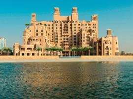 Sheraton Sharjah Beach Resort and Spa, Sheraton hotel in Sharjah