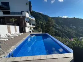Villa Deluxe Kvariati