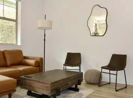 Emerald Oasis Cozy Living with Pet Park