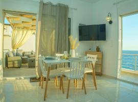 Cocoscape Seaside Suite, With Sea View, hotel i Kalamaki