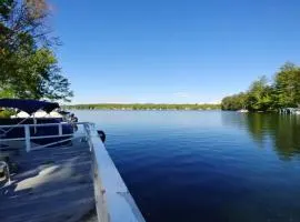Lakefront King Studio with Private Porch