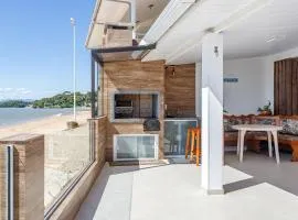 Casa pé na areia SC