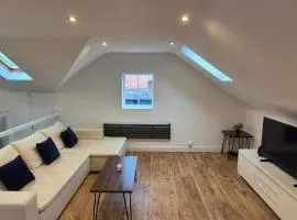 3 bedroom spacious duplex apartment in the centre
