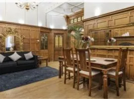 Traditional English Victorian Apartment