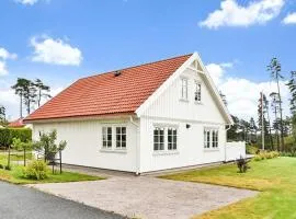 5 star holiday home in ENGELSVIKEN