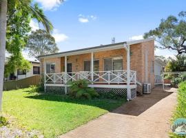 Aircabin - Gorokan - Comfy - 4 Beds holiday House, chalet in Gorokan