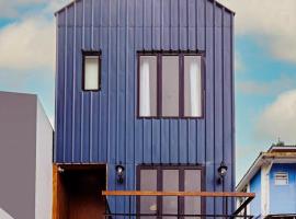 RUMAH BIRU、バンドンのホテル