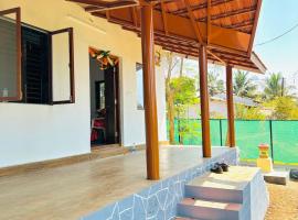 The Nugget House, hotel na plaži u gradu Nandgaon