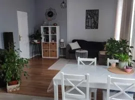 Appartement avec stationnement gratuit