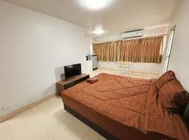 Impact - Don Mueng Condo C5