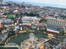 LUXURY 3r2b Penthouse The Shore Hotel & Residences