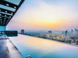 Regalia Skypool KLCC Dorms By Tasrifa