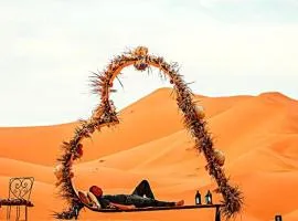 Fabulos Merzouga Luxury Camp