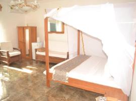 Château MBeka'a Paris, hotel v destinaci Kribi